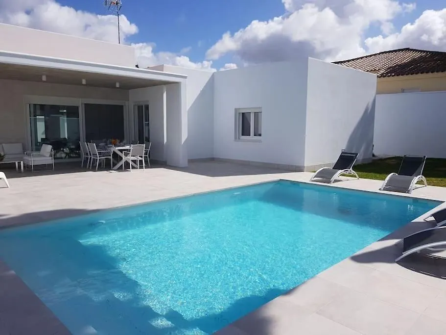 Chalet Arriluce Plaza De Parking Gratis En La Playa Chiclana de la Frontera 0*,